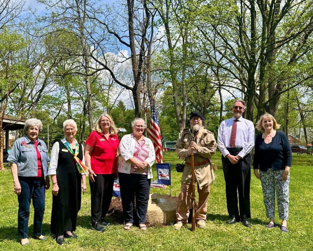 Sue Funk, Regent, Worthington Chapter DAR; Worthington Chapter members: 
Judy Goodykoontz, Marcia Boucher, 1st Vice Regent, Linda Akkari;  Kevin T Donahue, Camp Charlotte Chapter, SAR; Carl Speckman, Benjamin Franklin Chapter, SAR; Joyce Brand, Worthington Chapter DAR 

